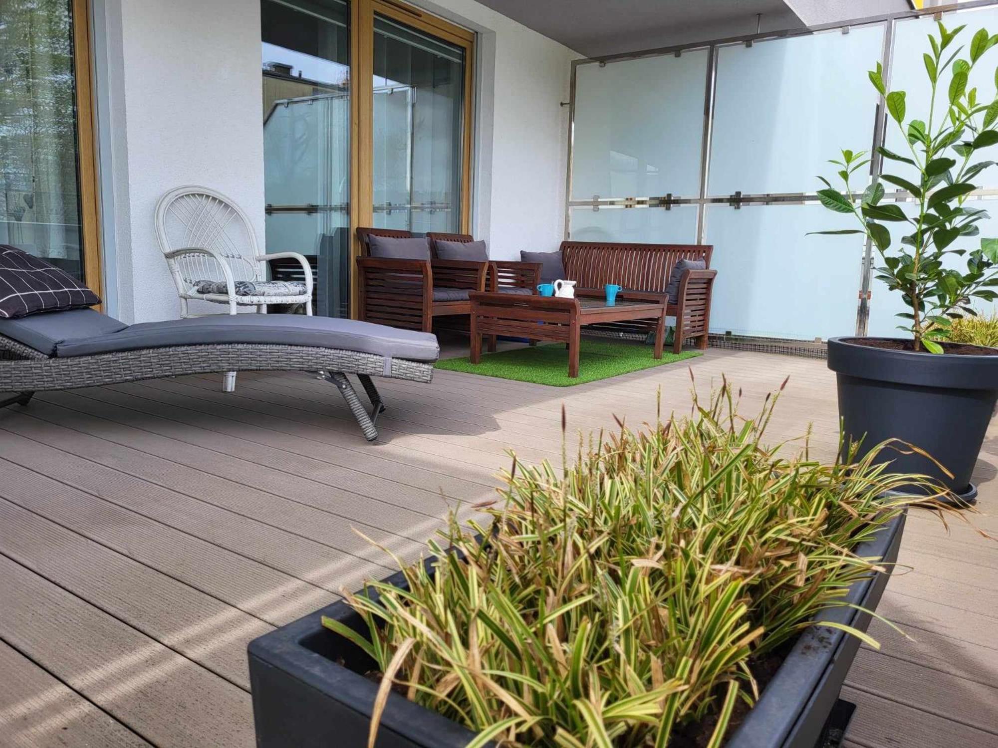 Miodowy Dom Exspanse Apartament 2 Lub 3 Pokoje Z Tarasem I Parkingiem Kołobrzeg Esterno foto